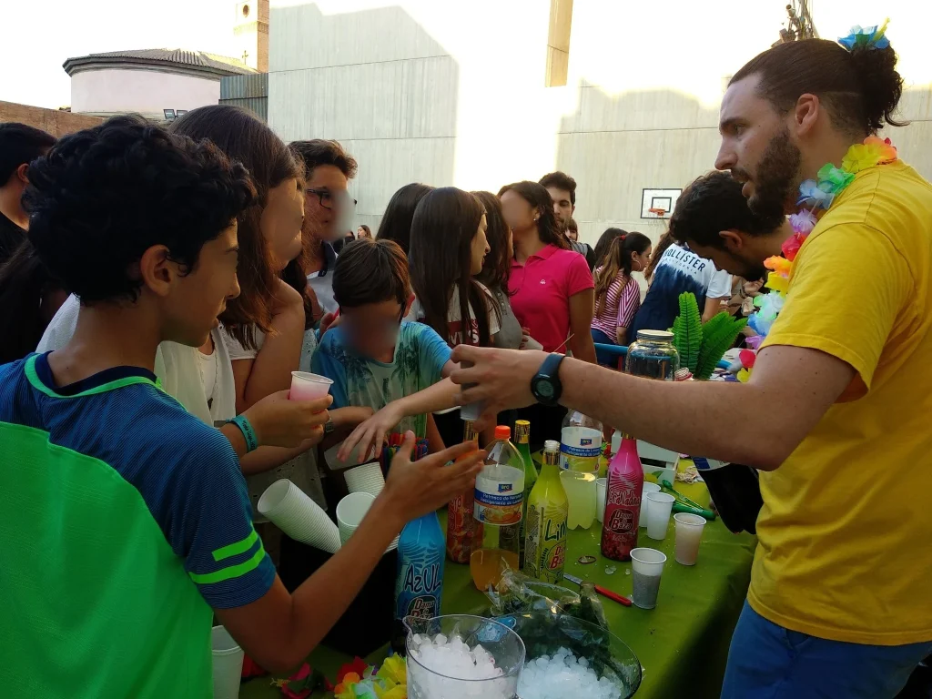 Fiesta familiar en el colegio en Valencia, Castellón, Alicante y Murcia por Gomivent